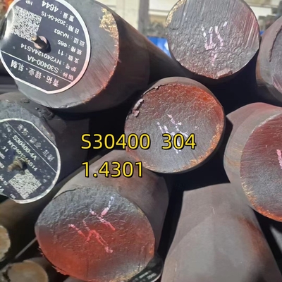 4-6m طول ASTM A276 TP304 1.4301 استیل ضد زنگ میله گرد با سطح سیاه