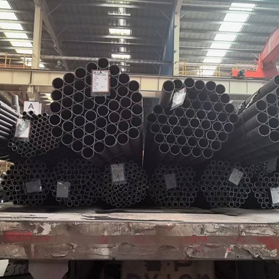 لوله فولادی بدون درز 48x5mm ASTM A-335 درجه T5 P5 Sch40 ASME B36.10M L = 6000mm