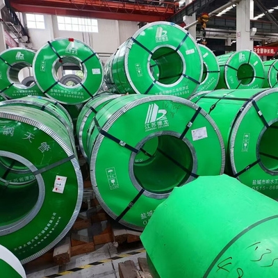 304 کویل های فولادی فولادی آستنیتیک با ضخامت 2.0mm عرض 1219mm 2B Finish