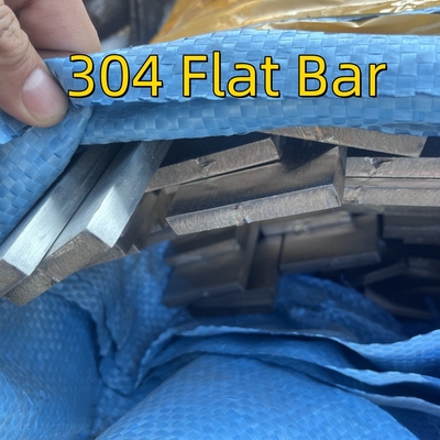 ASTM A276 TP304 استیل ضد زنگ استیل مسطح SS304 استیل مسطح 65*10*6000MM سطح خط مو