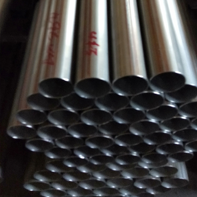 409L پروفایل فولاد Stainlees SUH409 لوله فولاد جوش 63mm * 1.5mm * 6000mm
